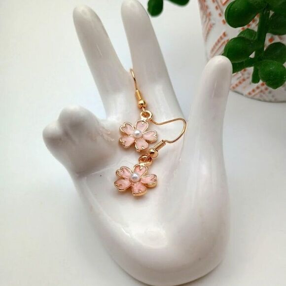 Small Pink Flower w/ Center Pearl Drop Earrings - Picture 4 of 4